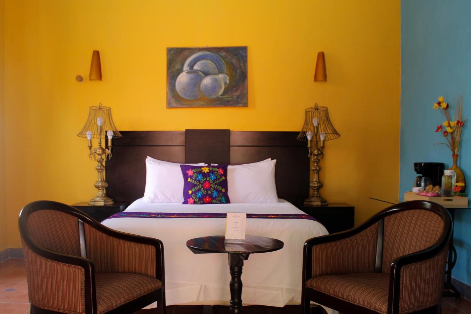Casa Vicenta Izamal Hotel Exterior photo